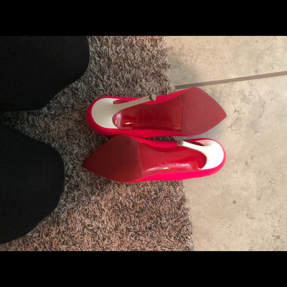 Christian Louboutin Pumps. No trades. - Picture 2 of 6